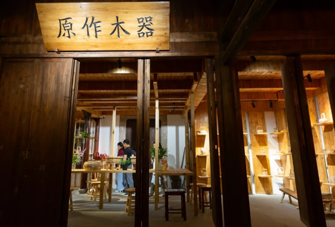 匠心黎里之原作木器