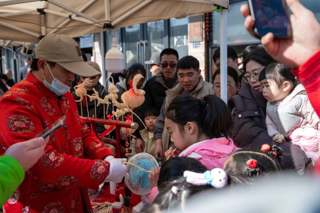 《新华日报》头版关注丨黎里古镇邀您来逛古风市集，品非遗盛宴